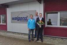 Weigand-Transporte gratuliert Hauke Wolff zur bestandenen Prüfung zum Kaufmann für Spedition und Logistikdienstleistung.