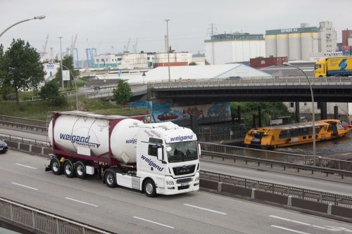 LKW von Weigand-Transporte unterwegs in Deutschland